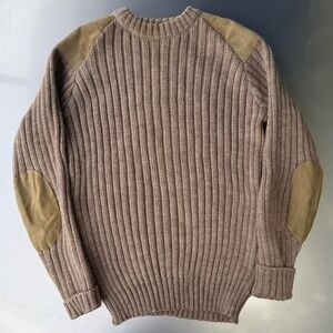 Vintage Wonderwool UK Wool and Suede elbow and shoulder patches heavy sweater